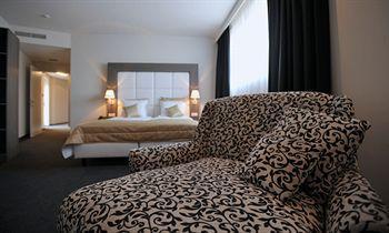 Al Mulino Hotel Maasmechelen